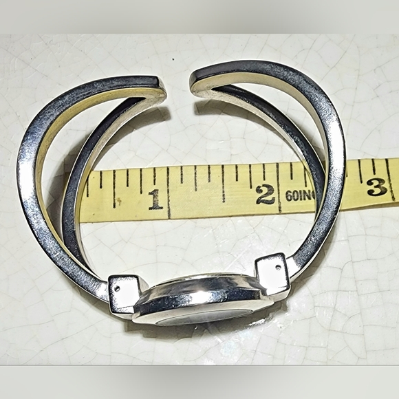 Geneva watch MCM design hinged bangle watch #mcm #genevawatch need battery - Picture 8 of 8